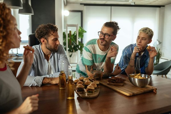 Quels formats d'événements éducatifs en ligne pourraient intéresser les jeunes adultes ?